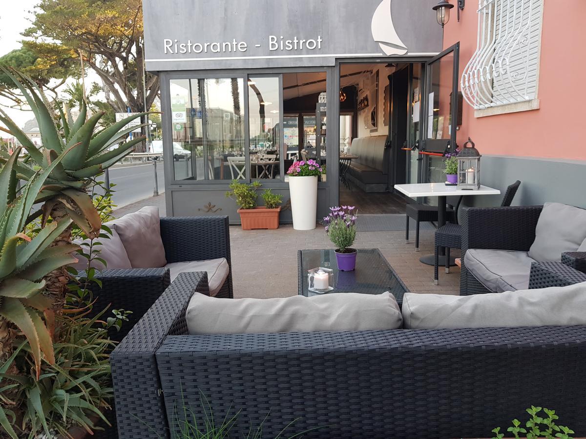 Vela Bianca H & R Hotel Diano Marina Exterior foto